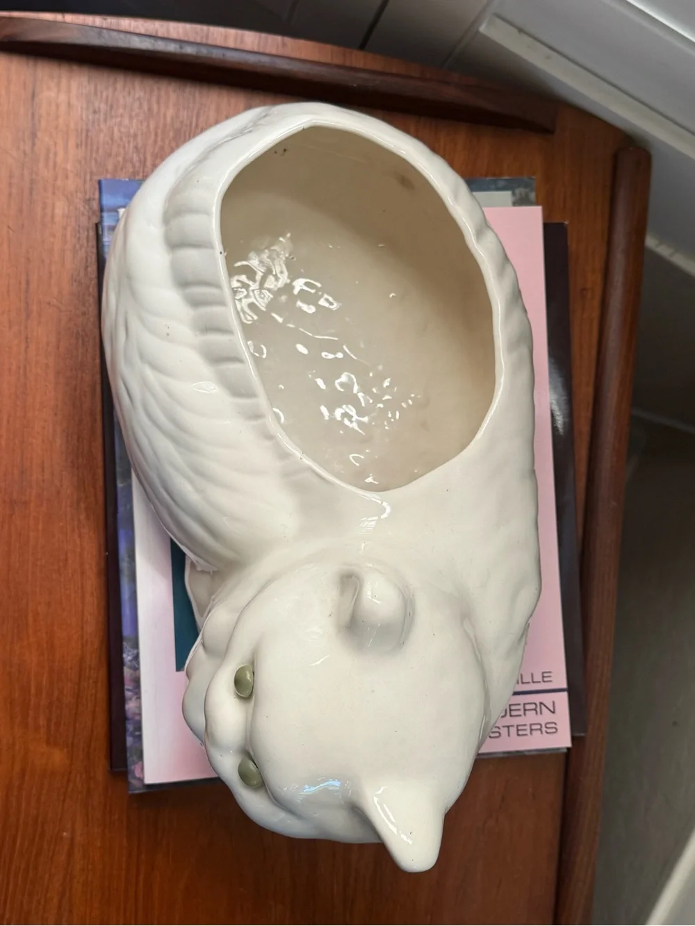 Large Vintage Ceramic White Cat Planter!!